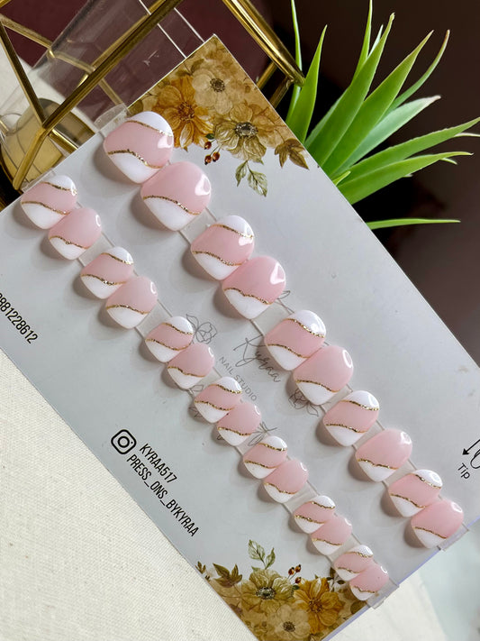 Nude Glossy Press-On Nails