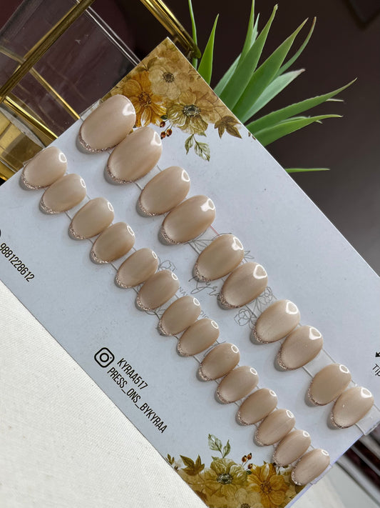 Nude Glossy Press-On Nails